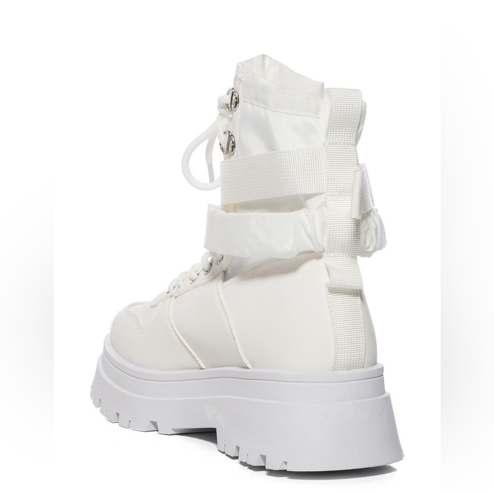 Azalea Wang White Vegan Leather High Top Combat Boots - Picture 2 of 4